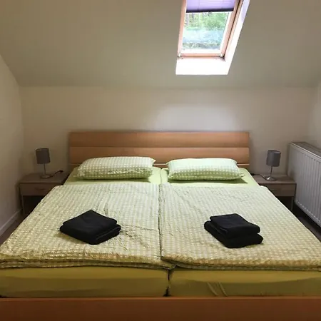 Ferienwohnung Franke Dg Ruhezeit Am Schwarzwasser Apartament *